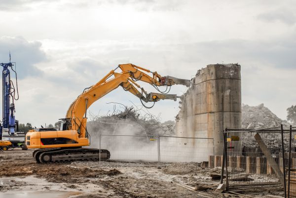 Silo Demolition in Poulsbo