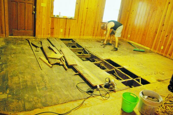 Subfloor Demolition in Poulsbo